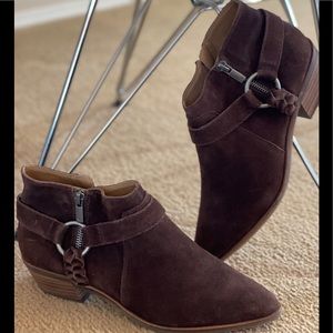 Anckle Sude Boots